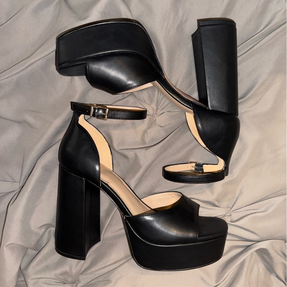 Mix No. 6 Black Platform Heels
